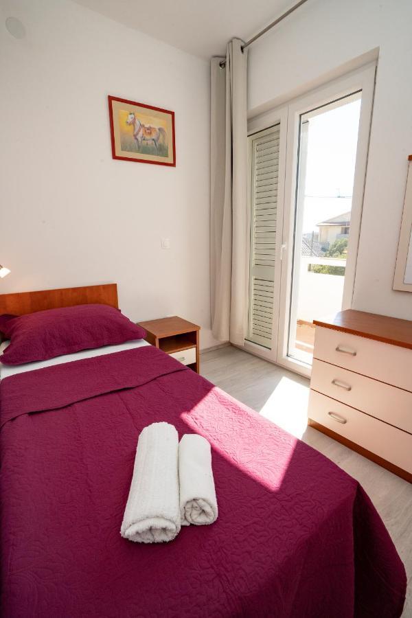 Rooms Magnolia With Pool Novalja Kültér fotó
